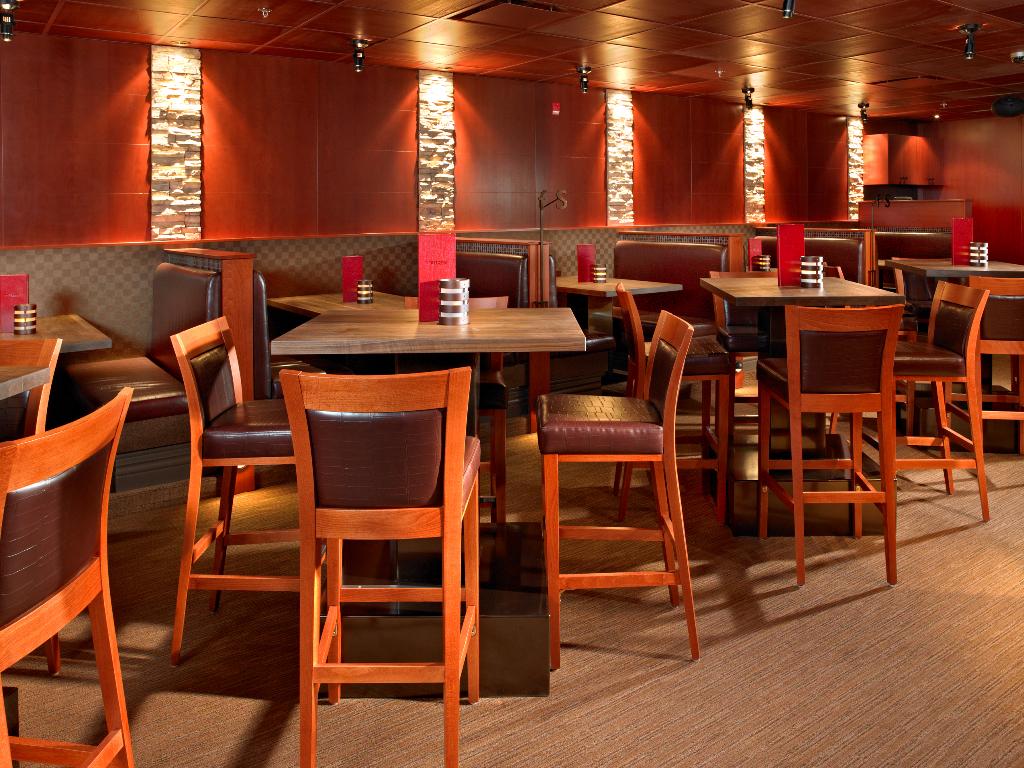 Coast Lethbridge Hotel & Conference Centre Bagian luar foto