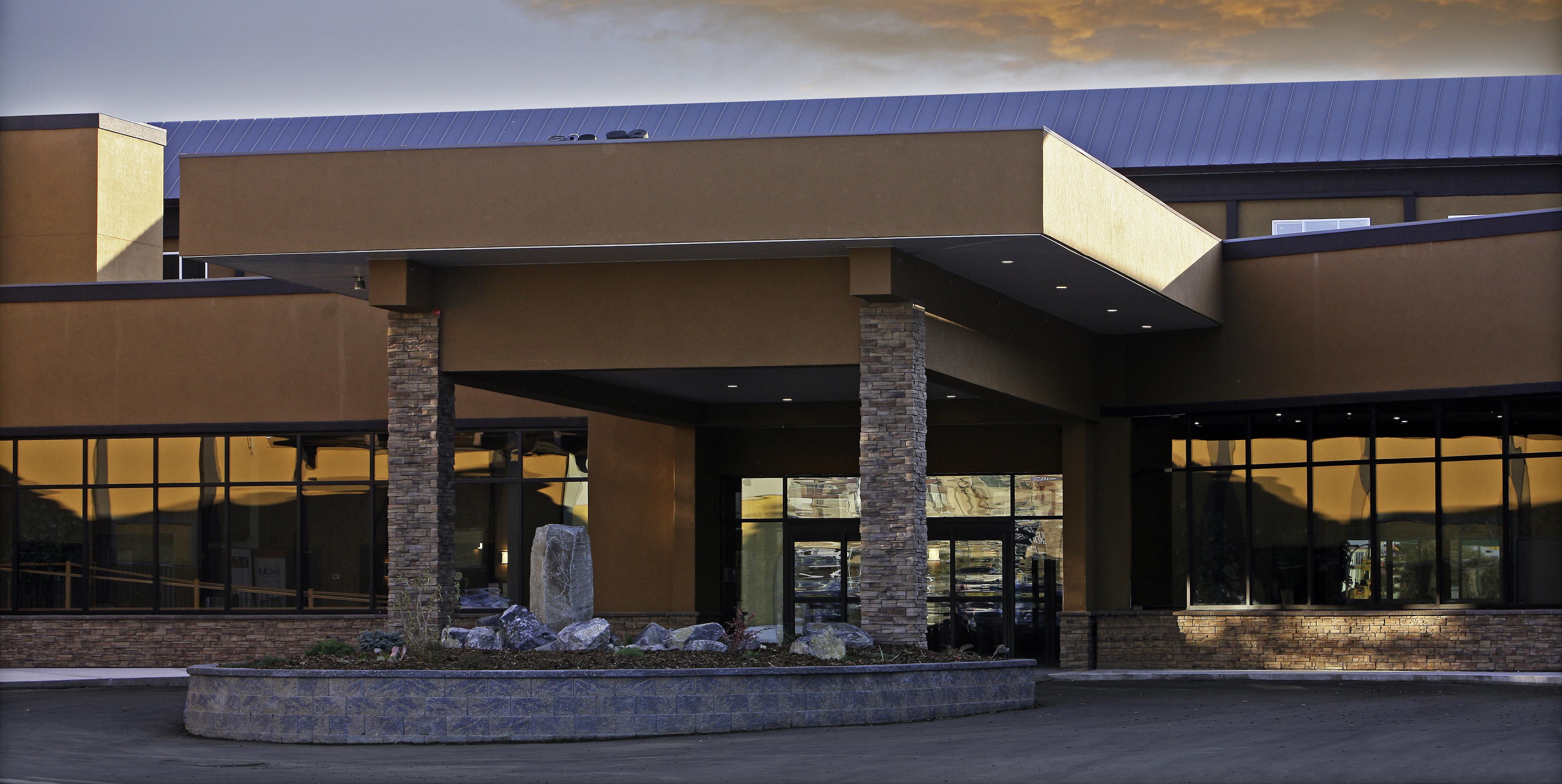 Coast Lethbridge Hotel & Conference Centre Bagian luar foto