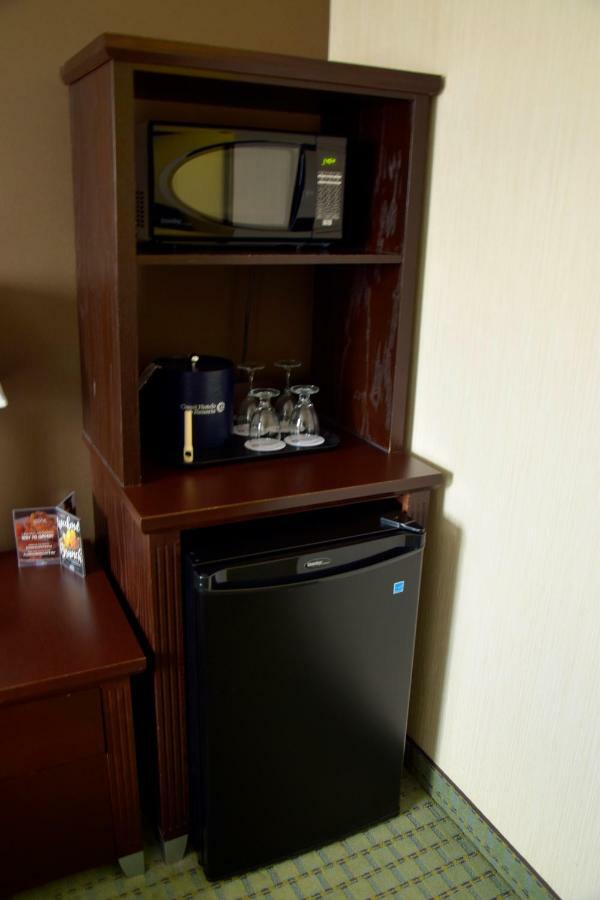 Coast Lethbridge Hotel & Conference Centre Bagian luar foto